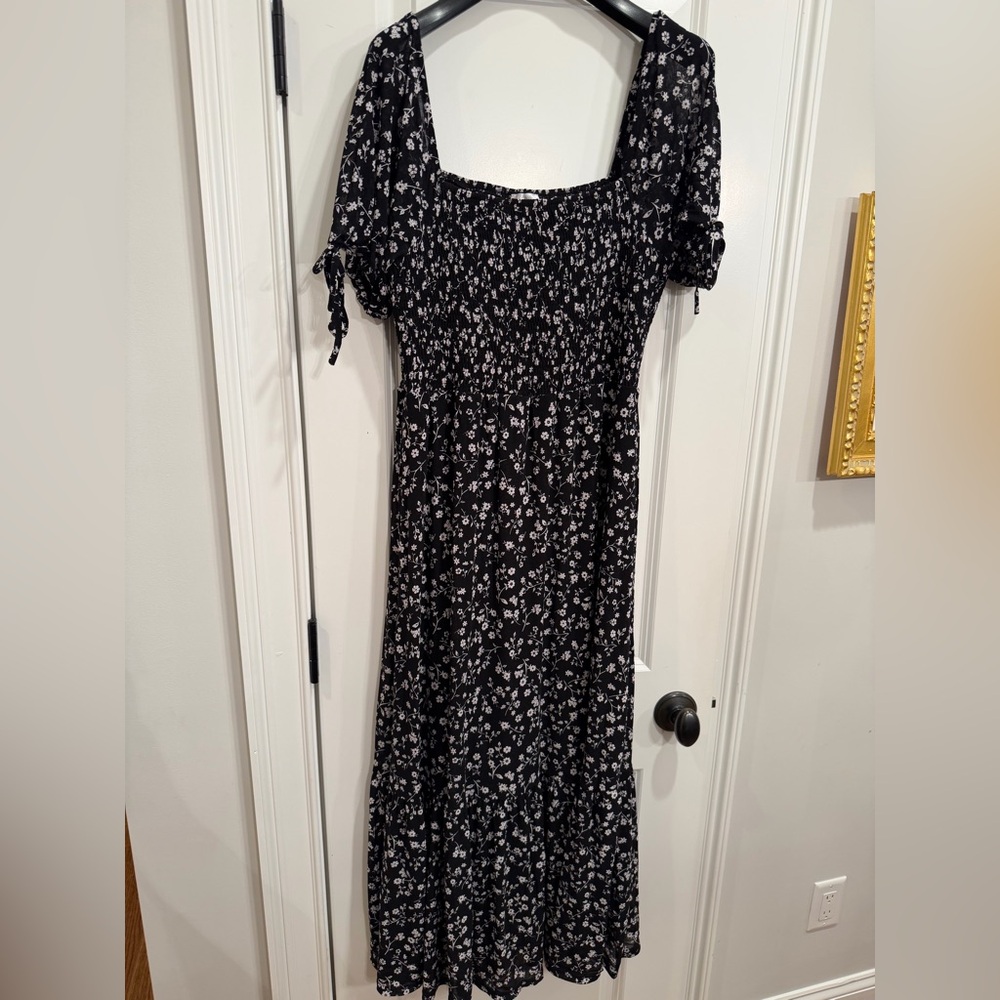 SirenLily Black Floral Long Sleeve Dress